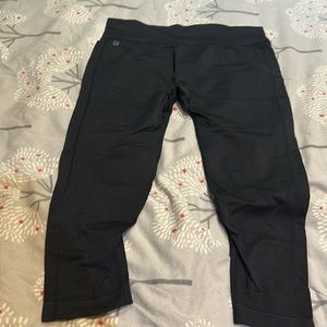 FABLETICS SEAMLESS BLACK LEGGINGS SZ LARGE
